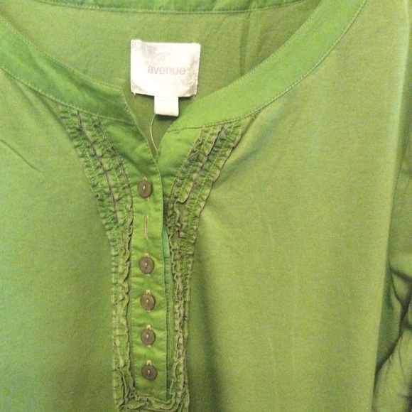 Avenue Fun Chic Sassy Ruffle Trim Placket Top - Picture 3 of 7